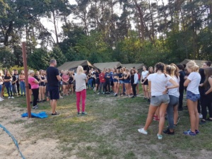 B7C9A807-34E2-4A94-A5DA-0195A6F07BB5