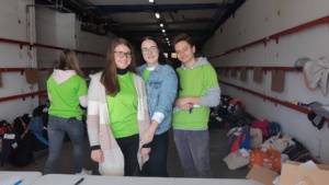 242F7EE6-B241-4EE4-A394-B95B0D6D11CF