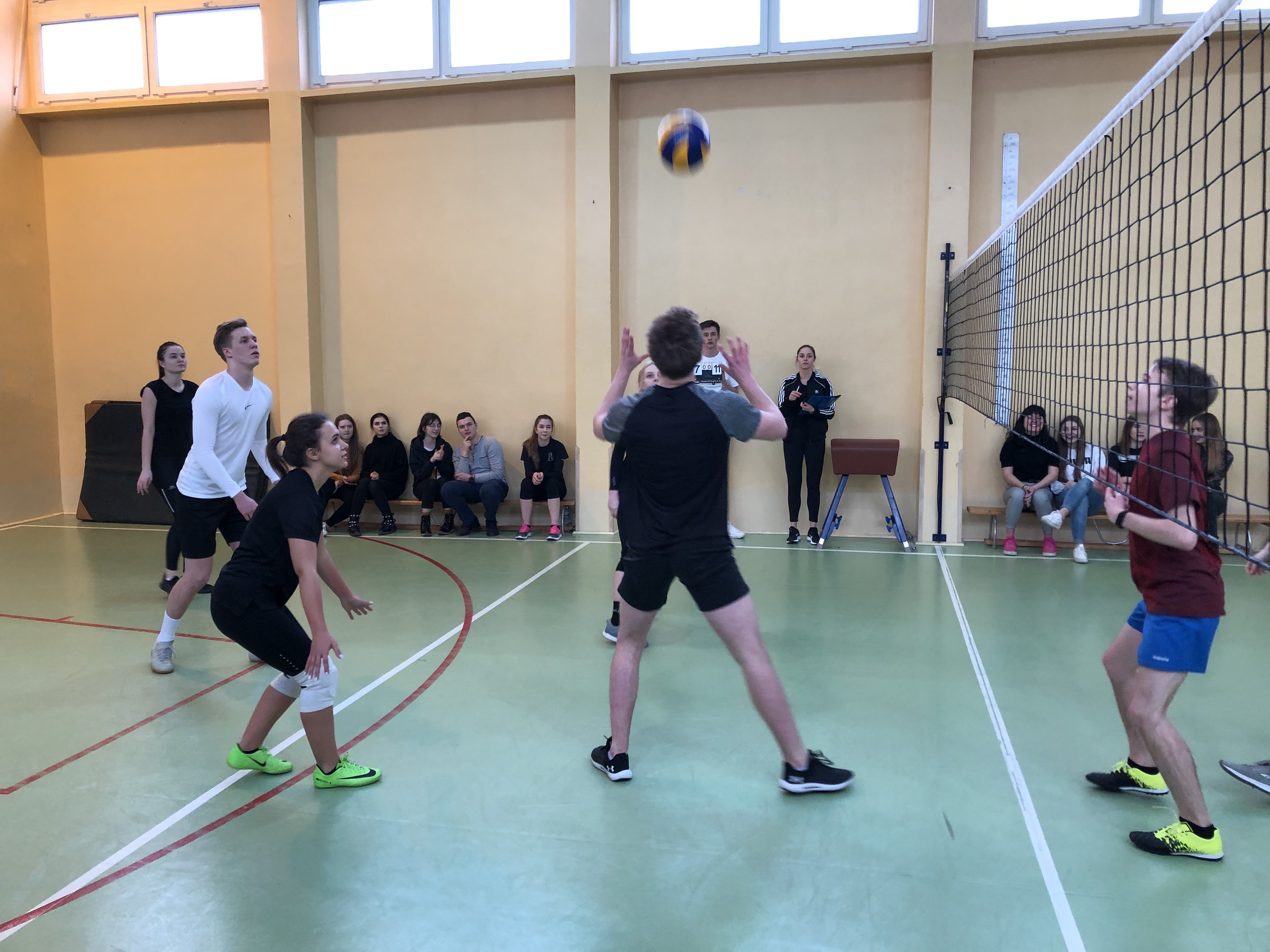 6938ADC5-6F0A-4DC3-B9C8-92A108C759FE