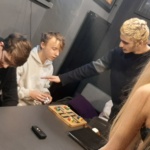 8CDB5900-5AC3-4FE3-B47C-099E927F990A