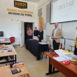 b0055957-5417-452e-a0af-5c4804a6ca1a